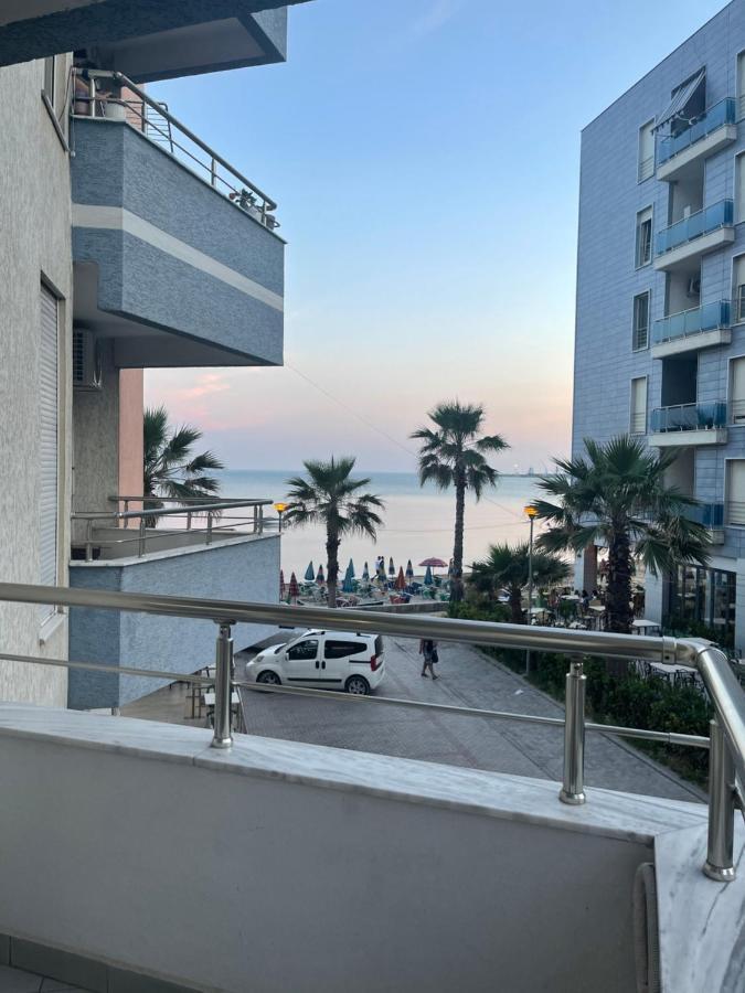 Kokomani Apartment Durrës Exterior foto