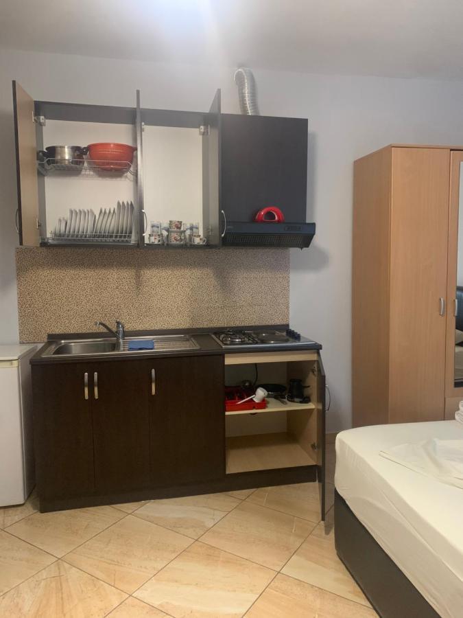Kokomani Apartment Durrës Exterior foto